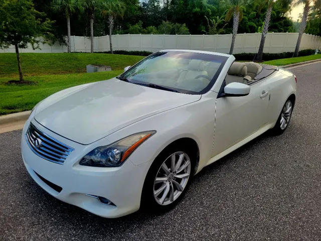 2013 INFINITI G Convertible
