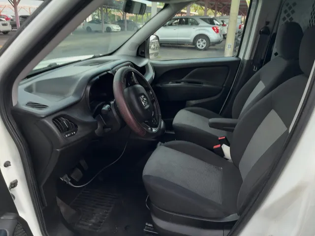 2017 RAM Promaster City Tradesman - Photo 8