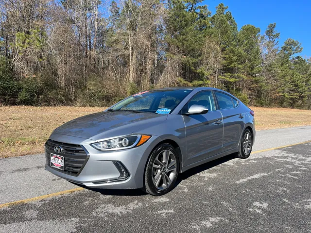 2017 Hyundai Elantra Limited's photo