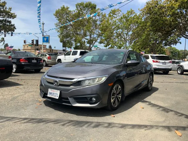 2018 Honda Civic's photo