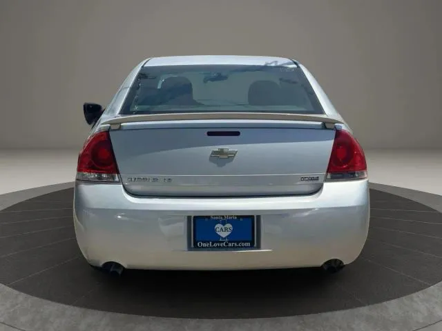 2012 Chevrolet Impala 2FL - Photo 6