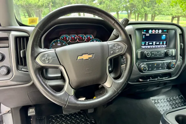 2019 Chevrolet Silverado 1500 LD LT - Photo 16