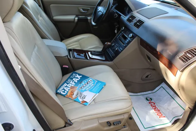 2014 Volvo XC90 photo 22