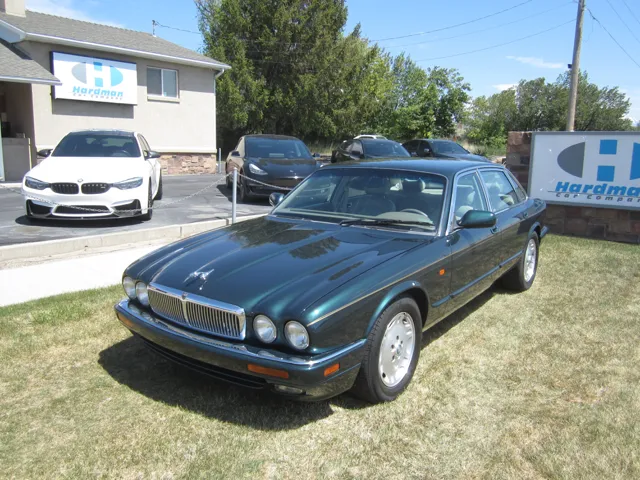1995 Jaguar XJ's photo