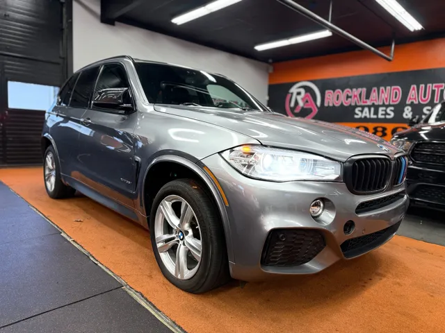 2014 BMW X5 xDrive35i's photo