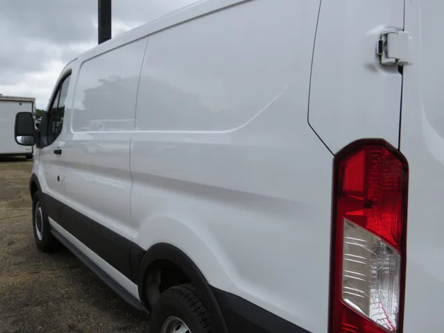 2019 Ford Transit Cargo Van photo 26