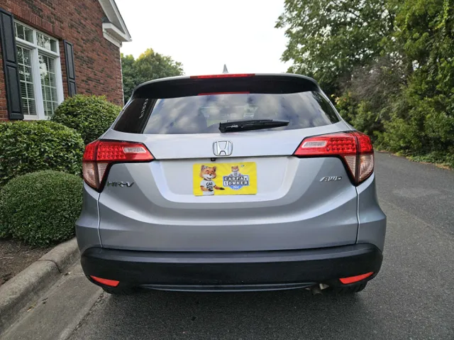 2017 Honda HR-V EX 4WD photo 3
