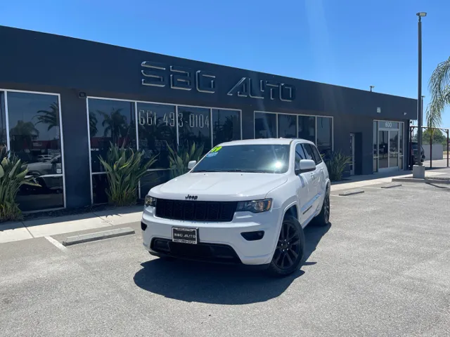 2019 Jeep Grand Cherokee Altitude's photo