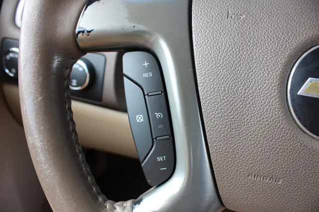 2010 Chevrolet Avalanche LTZ - Photo 27