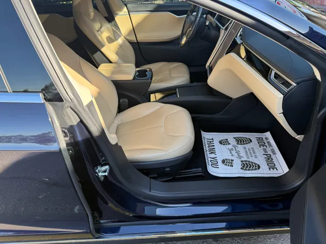 2014 Tesla Model S S - Photo 25
