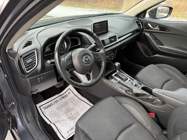 2016 Mazda MAZDA3 i Touring - Photo 9