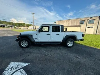 2023 Jeep Gladiator Sport S - Photo 3