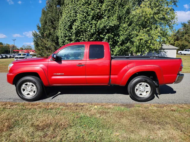 2015 Toyota Tacoma Base