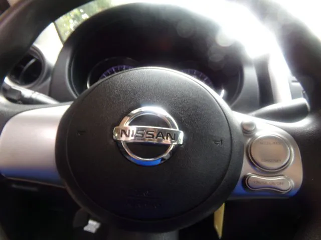 2014 Nissan Versa Sedan SV - Photo 10