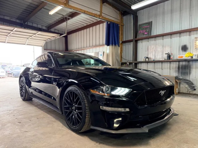 2020 Ford Mustang GT Premium's photo