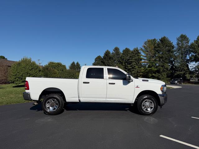 2023 Ram 2500 Tradesman Crew Cab SWB 4WD