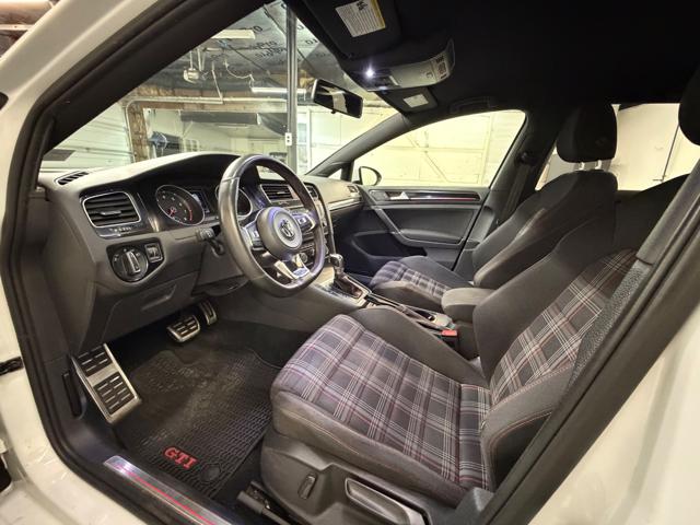 2016 Volkswagen GTI S 6A 4-Door