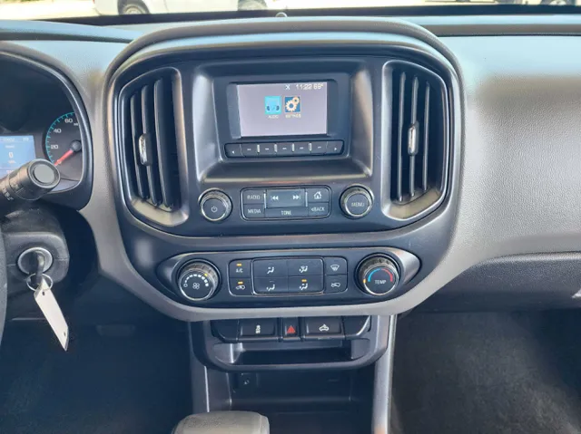 2015 Chevrolet Colorado Base photo 12