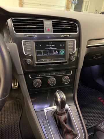 2016 Volkswagen GTI S 6A 4-Door