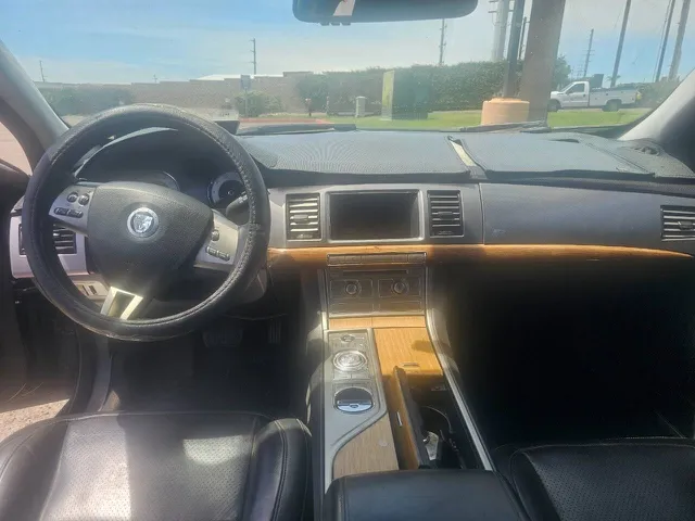 2009 Jaguar XF Supercharged - Photo 16
