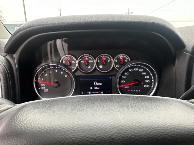 2020 Chevrolet Silverado 1500 LT - Photo 10