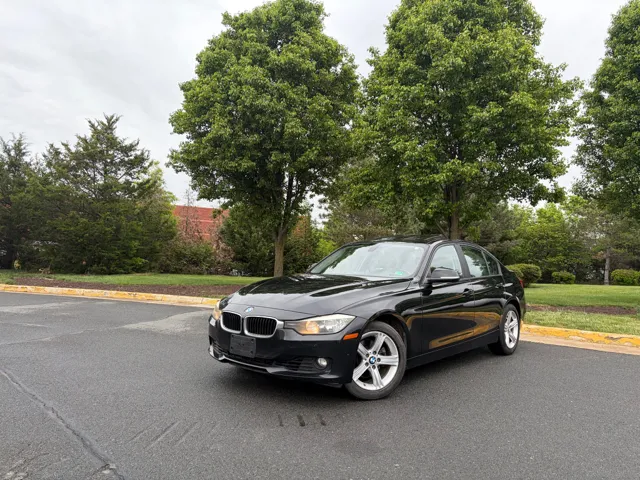 2015 BMW 3 Series 328i xDrive Sedan's photo