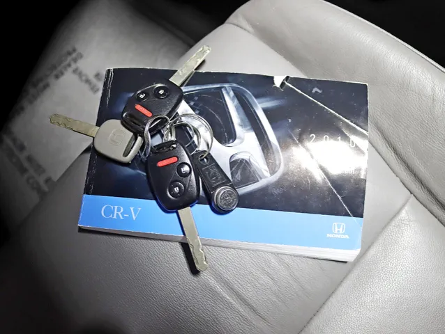 2010 Honda CR-V EX-L photo 27