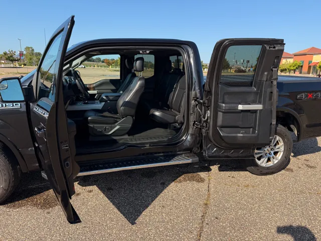 2015 Ford F-150 photo 4