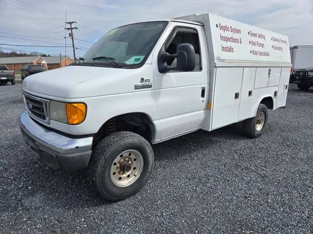 2006 Ford E-Series's photo