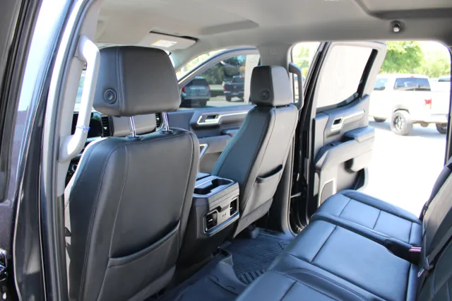 2024 Chevrolet Silverado 1500 RST - Photo 31