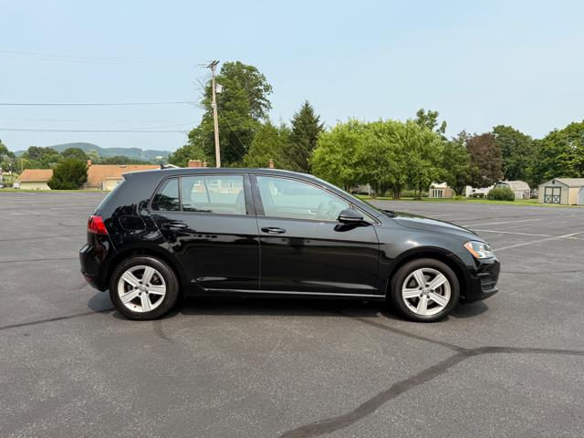 2015 Volkswagen Golf TDI S