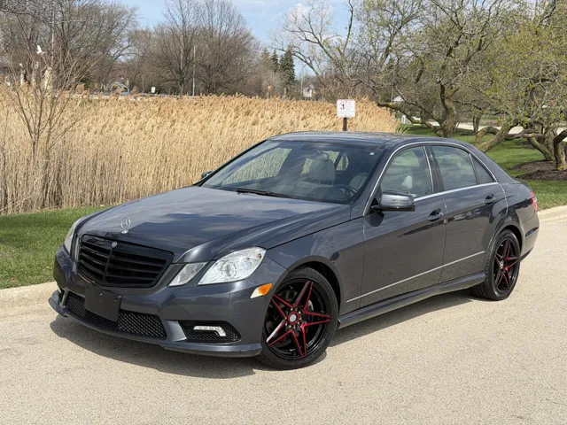 2011 Mercedes-Benz E-Class's photo