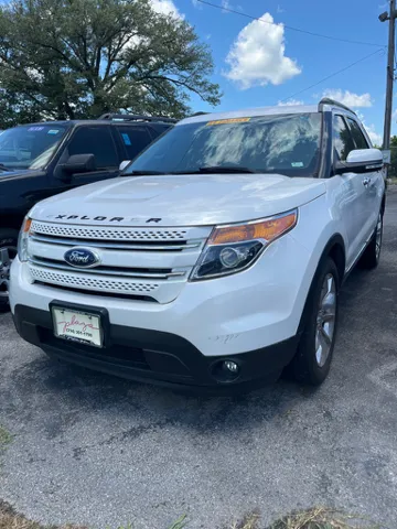 2015 Ford Explorer