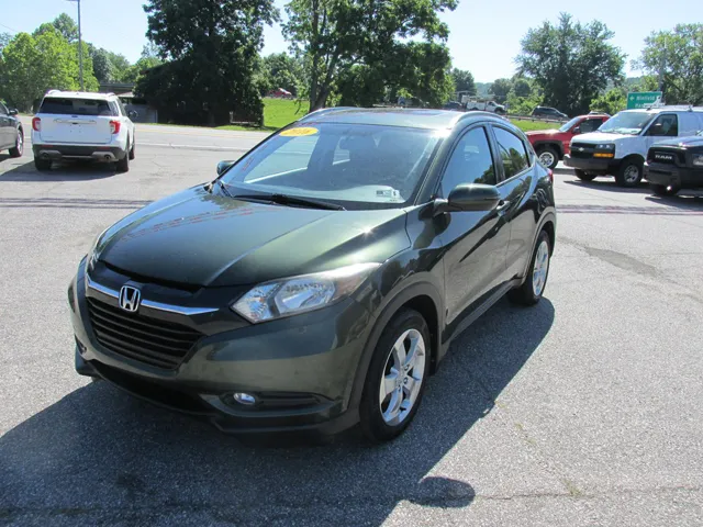 2016 Honda HR-V EX-L Navi AWD's photo