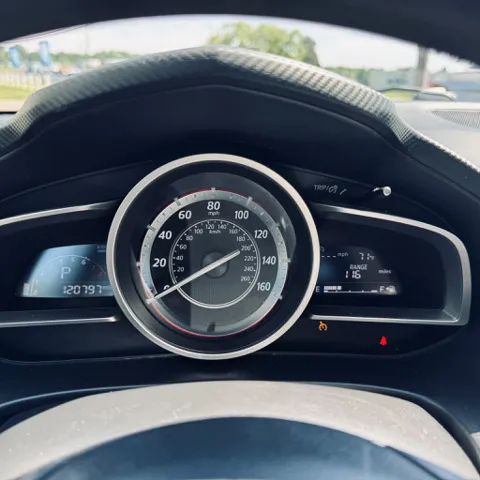 2015 Mazda MAZDA3 i Sport - Photo 11
