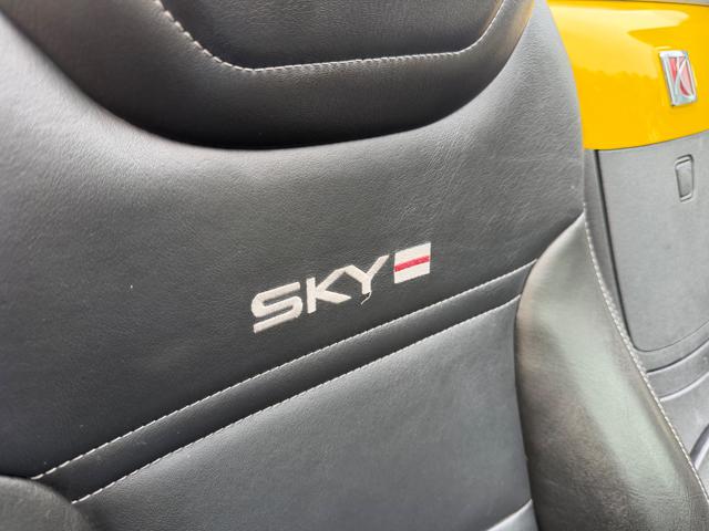 2008 Saturn Sky Red Line