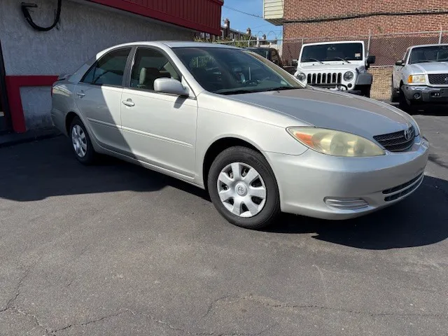 2004 Toyota Camry