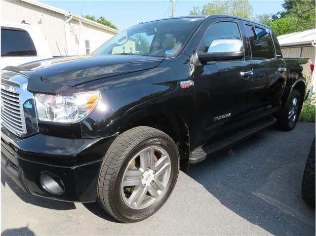 2012 Toyota Tundra 5.7 Auto 4WD Limited Crew Max's photo