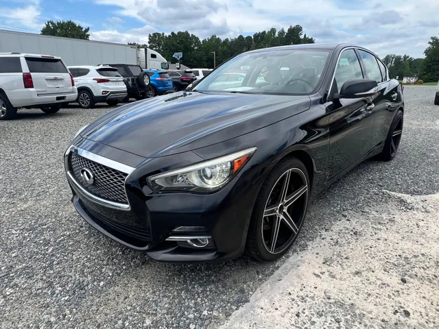 2015 INFINITI Q50