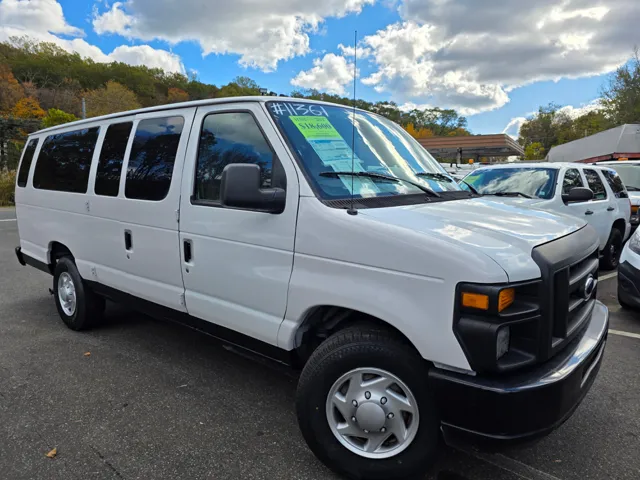 2012 Ford E-Series Econoline Wagon XL's photo