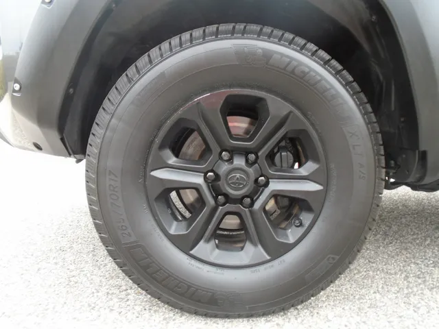 2016 Toyota 4Runner SR5 - Photo 27