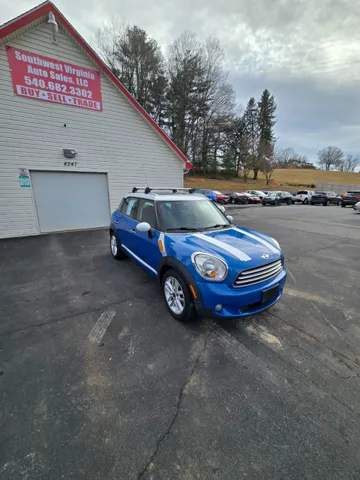 2011 MINI Countryman Countryman's photo