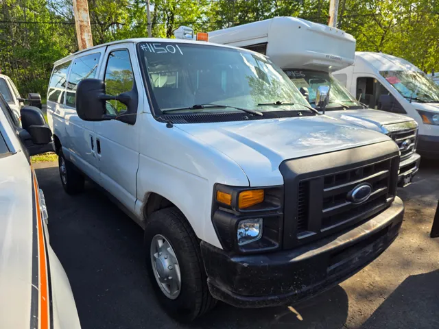 2008 Ford E-Series Econoline Van Commercial