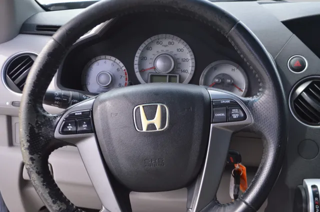 2011 Honda Pilot EX-L - Photo 14