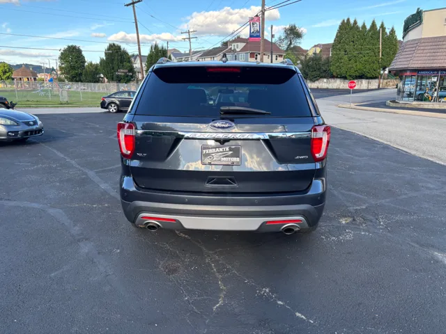 2017 Ford Explorer XLT - Photo 6