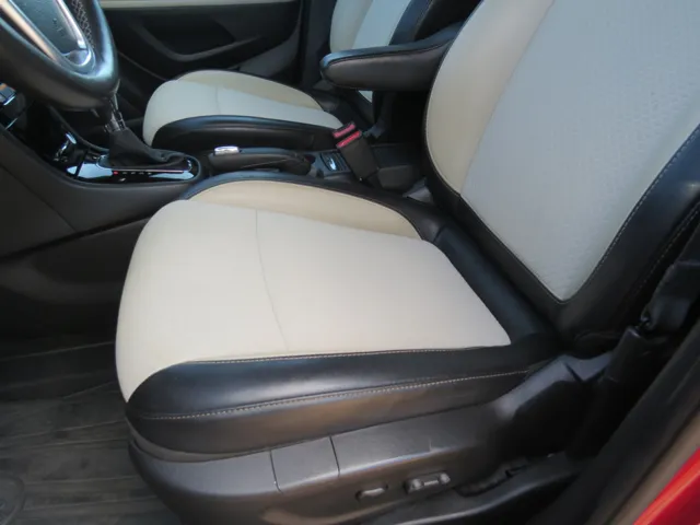 2019 Buick Encore Preferred photo 10