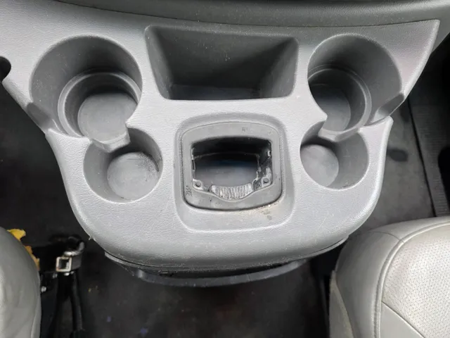 2005 Ford Econoline Van Commercial - Photo 35