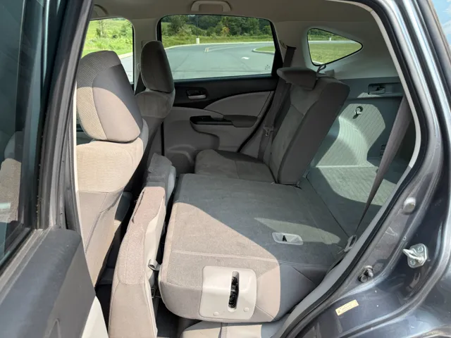 2013 Honda CR-V LX photo 15