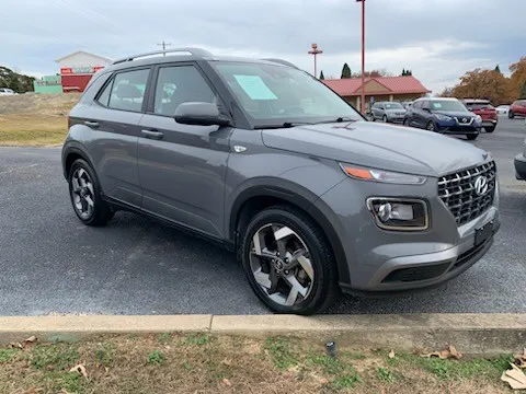 2021 Hyundai Venue SEL's photo