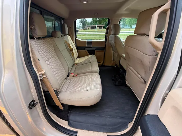 2017 Ford F-150 XLT - Photo 18